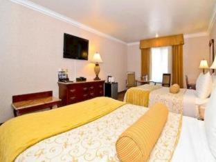 Hotel Western Newport Mesa
